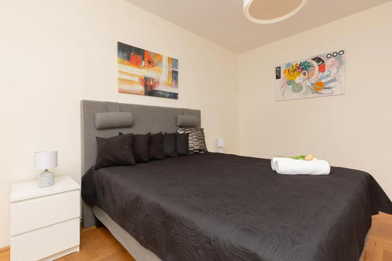 Warszawa Aleja Jana Pawla II Apartment By Noclegi Renters