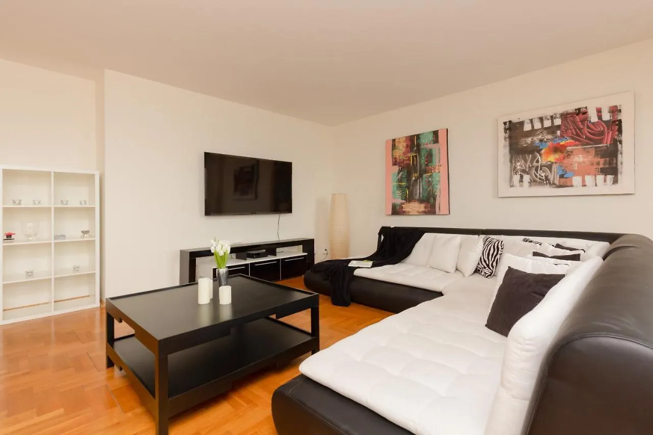 Warszawa Aleja Jana Pawla II Apartment By Noclegi Renters