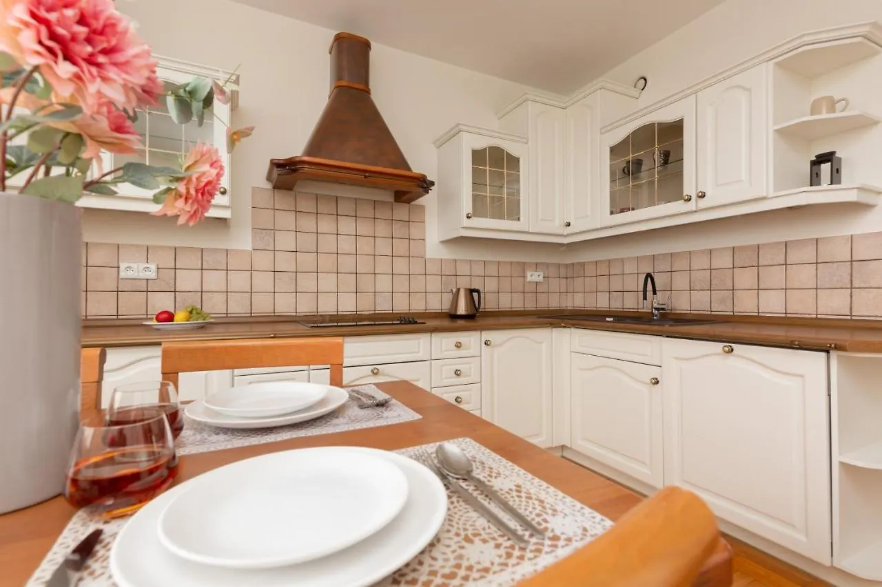 Warszawa Aleja Jana Pawla II Apartment By Noclegi Renters 0*, Warsaw